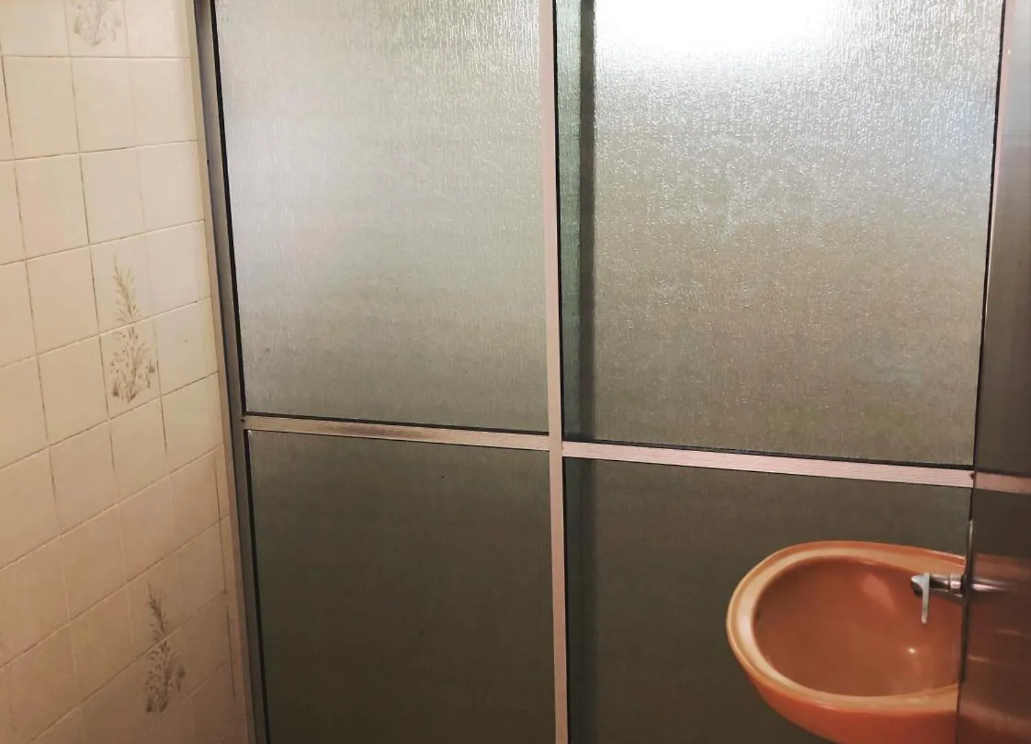 Guest house Quartos A 50 Metros Da Praia Itapema Brazil